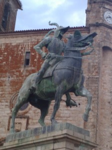 Pizarro en la Plaza Mayor de Trujillo